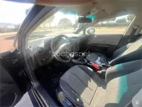 Usado Seat Leon Reference 105 CV (77 kW) 2010 Negro Utilitario