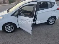 Usado Ford B-MAX Titanium 100 CV (73 kW) 2013 Blanco Monovolumen