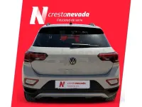Usado VW T-Roc Life 150 CV (110 kW) 2023 Blanco SUV