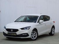 Usado Seat Leon Style 150 CV (110 kW) 2021 Blanco Berlina