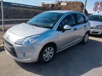 Usado Citroën C3 Business Class 68 CV (50 kW) 2010 Plateado Utilitario