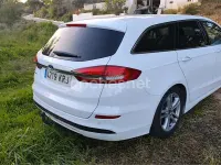 Usado Ford Mondeo Titanium 150 CV (110 kW) 2018 Blanco Familiar