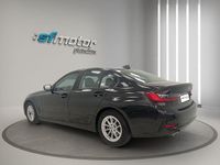 Usado BMW 318 Comfort Edition 150 CV (110 kW) 2022 Negro Berlina