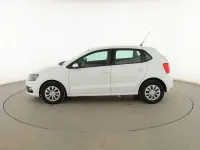 Usado VW Polo Edition 75 CV (55 kW) 2015 Blanco Berlina