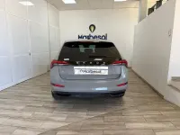 Usado Skoda Scala Style 110 CV (80 kW) 2023 Gris / plata Utilitario