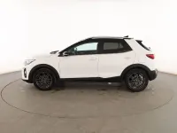 Usado Kia Stonic 101 CV (74 kW) 2019 Blanco SUV