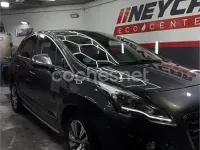 Usado Peugeot 3008 Active 120 CV (88 kW) 2015 Gris / plata Familiar