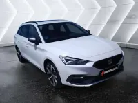 Usado Seat Leon FR 204 CV (150 kW) 2021 Blanco Berlina