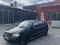 Usado Opel Astra Comfort 100 CV (73 kW) 2000 Verde Berlina