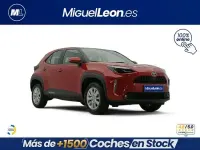 Usado Toyota Yaris Active 115 CV (84 kW) 2025 Rojo Utilitario