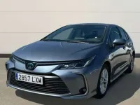 Usado Toyota Corolla Active 122 CV (89 kW) 2022 Gris Berlina