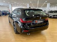 Usado BMW 318 150 CV (110 kW) 2022 Negro Familiar