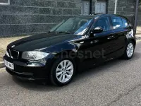 Usado BMW 116 122 CV (89 kW) 2011 Negro Utilitario