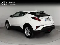 Usado Toyota C-HR Active 122 CV (89 kW) 2022 Blanco classic SUV