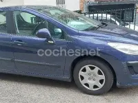 Usado Peugeot 308 90 CV (66 kW) 2008 Azul Berlina
