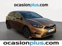 Usado Kia Ceed 101 CV (74 kW) 2022 Marrón Utilitario