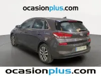 Usado Hyundai i30 110 CV (80 kW) 2018 Gris Utilitario