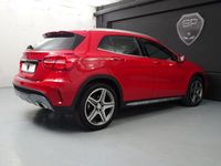 Usado Mercedes GLA200 AMG line 136 CV (100 kW) 2016 Rojo SUV