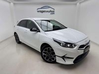 Usado Kia Ceed Style 101 CV (74 kW) 2025 Blanco Utilitario