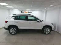 Usado Seat Ateca Style 150 CV (110 kW) 2022 Blanco SUV