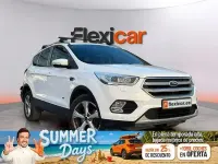 Usado Ford Kuga ST-Line 150 CV (110 kW) 2018 Blanco SUV