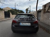 Usado Peugeot 308 Active 120 CV (88 kW) 2016 Gris / plata Berlina