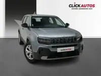 Usado Jeep Avenger Altitude 100 CV (73 kW) 2025 Gris / plata SUV