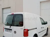 Usado VW Caddy Edition 131 CV (96 kW) 2019 Blanco Monovolumen