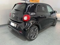 Usado Smart ForFour Brabus 90 CV (66 kW) 2018 Negro Utilitario