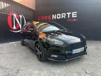 Usado Ford Focus ST 185 CV (136 kW) 2017 Negro Familiar