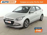 Usado Hyundai i20 101 CV (74 kW) 2018 Gris Utilitario