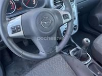 Usado Opel Corsa Selective 85 CV (62 kW) 2014 Negro Utilitario