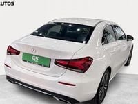 Usado Mercedes A180 136 CV (100 kW) 2022 Blanco Berlina