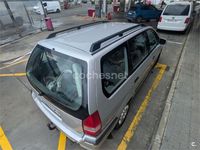 Usado Mitsubishi Space Wagon 150 CV (110 kW) 1999 Gris / plata Monovolumen