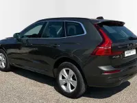 Usado Volvo XC60 Momentum 197 CV (144 kW) 2022 Gris SUV