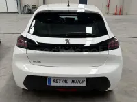 Usado Peugeot 208 Active 100 CV (73 kW) 2022 Blanco Utilitario