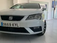 Usado Seat Leon Style 115 CV (84 kW) 2019 Blanco Berlina