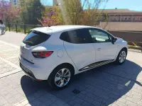 Usado Renault Clio IV Dynamique 95 CV (69 kW) 2016 Blanco Berlina