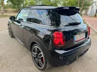 Usado Mini John Cooper Works 231 CV (169 kW) 2019 Negro Utilitario
