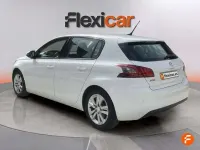Usado Peugeot 308 Allure 131 CV (96 kW) 2021 Blanco Utilitario