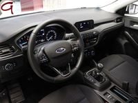 Usado Ford Focus Trend 101 CV (74 kW) 2020 Blanco Berlina