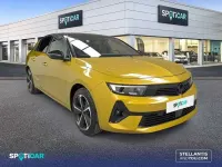 Usado Opel Astra 131 CV (96 kW) 2024 Amarillo Familiar