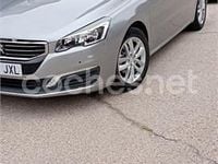 Usado Peugeot 508 SW Active 120 CV (88 kW) 2017 Gris / plata Familiar