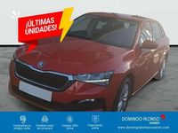 Usado Skoda Scala Ambition 116 CV (85 kW) 2023 Rojo Utilitario