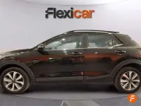 Usado Kia Stonic 101 CV (74 kW) 2025 Negro SUV