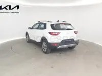 Usado Kia Stonic 100 CV (73 kW) 2025 Blanco SUV