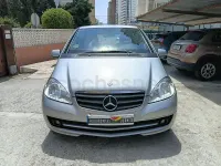 Käytetty Mercedes A180 Avantgarde 109 HP (80 kW) 2010 Harmaa Tila-auto