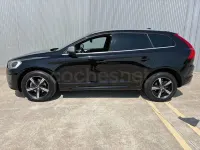 Usado Volvo XC60 R-Design Momentum 150 CV (110 kW) 2016 Negro SUV