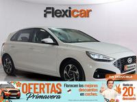 Usado Hyundai i30 100 CV (73 kW) 2024 Blanco Berlina