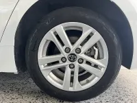 Usado Toyota Corolla Active 122 CV (89 kW) 2019 Blanco Berlina